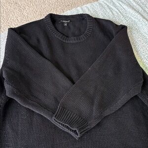 Banana Republic Crew Neck Sweater in Black L
